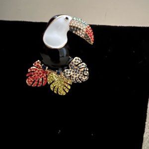 Talbots Colorful  Toucan Crystal and Enamel Brooch NWOT